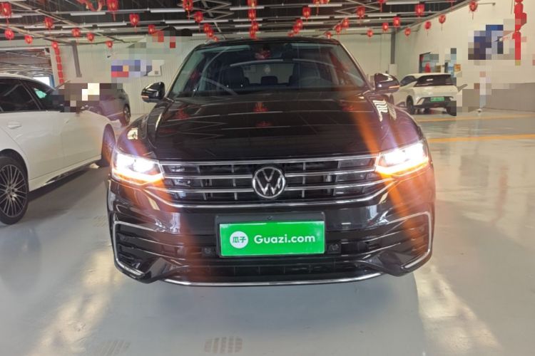 Volkswagen Tiguan L 2024 — 2