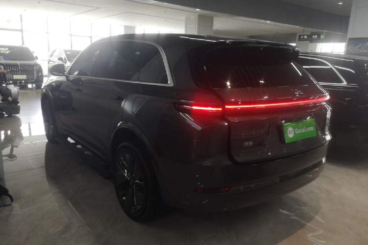 Li Auto L7 2024 — 4