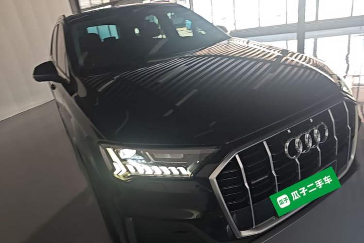 Audi Q7 2021 — 3