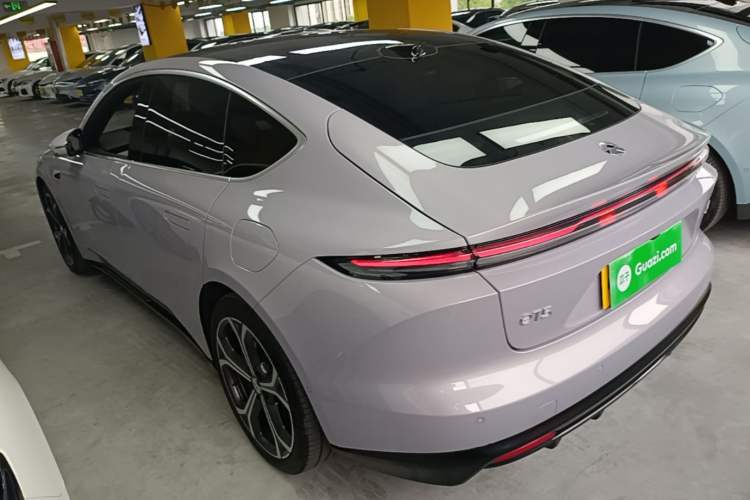 NIO ET5 2025 — 4