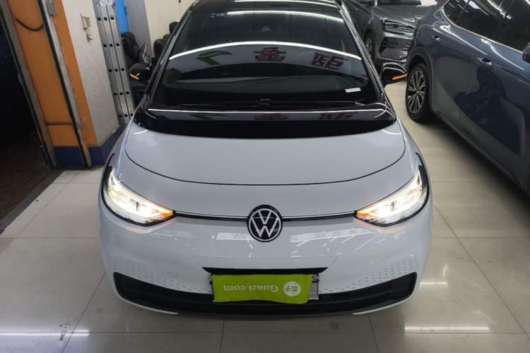 Volkswagen ID.3 2023 — 2