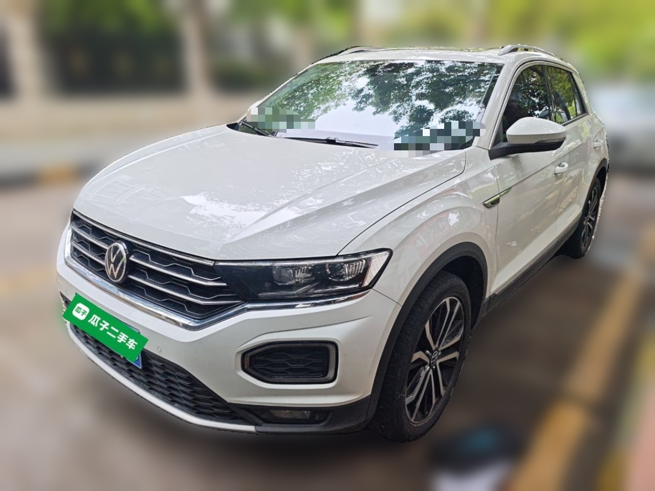 Volkswagen T-Roc 2022 — фото 1