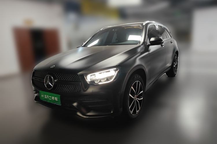 Mercedes-Benz GLC 260 L 2022 — фото 1