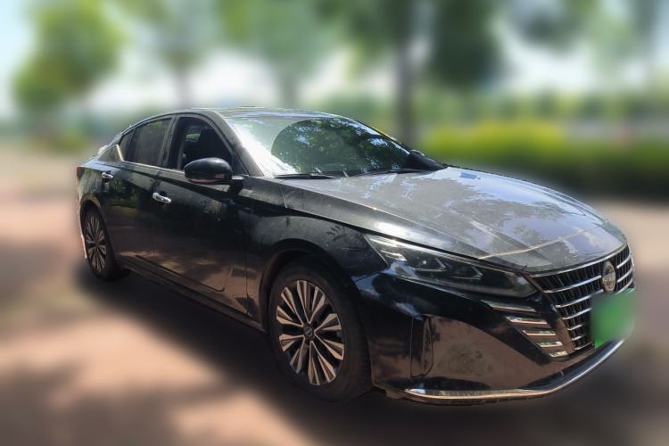 Nissan Altima 2022 — 3