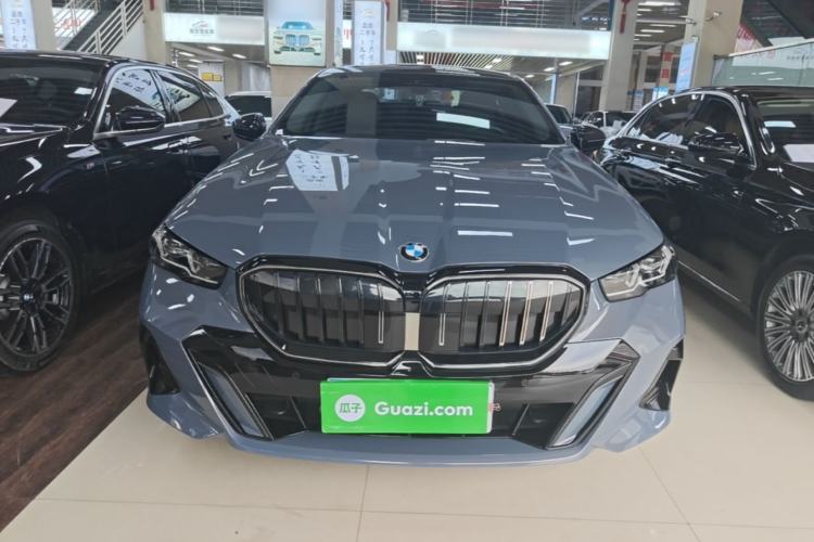 BMW 525Li 2024 — 2
