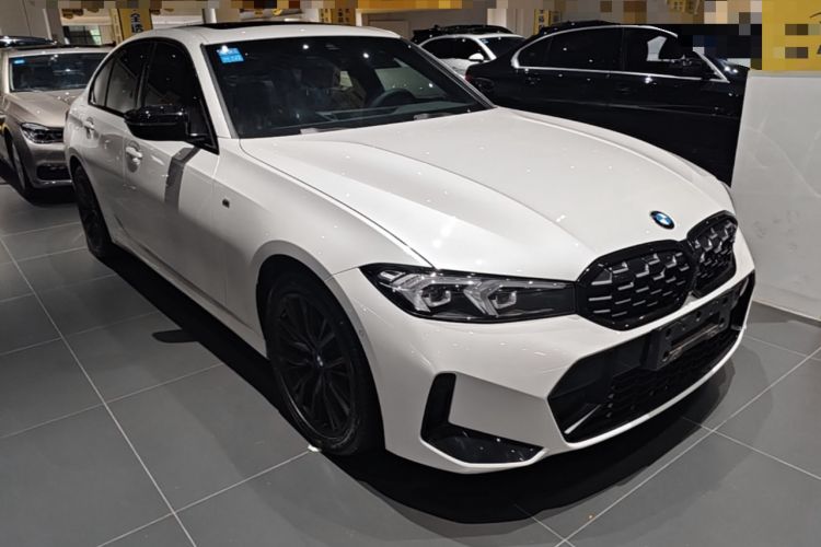 BMW 325i 2024 — 3