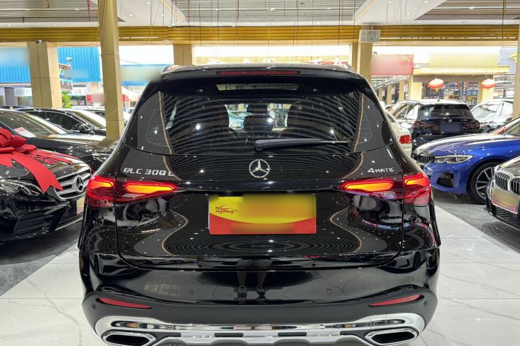 Mercedes-Benz GLC 300 L 2024 — фото 5