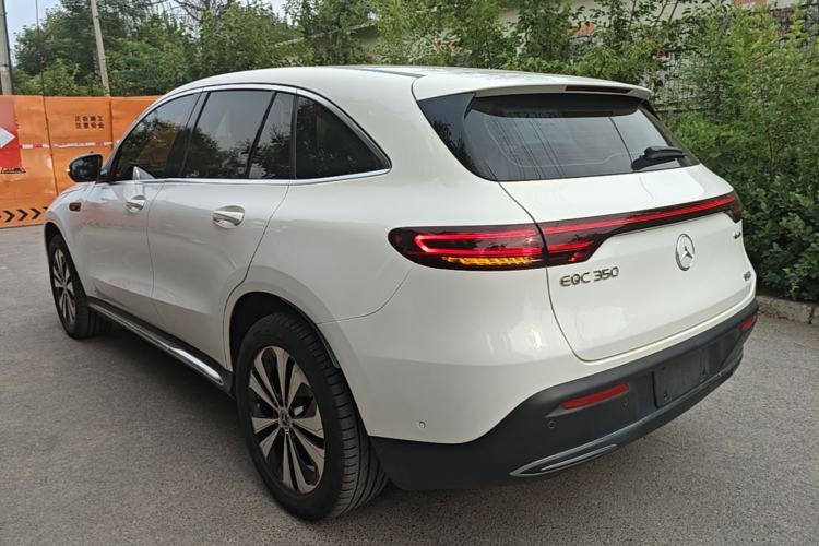 Mercedes-Benz EQC 350 2021 — 4