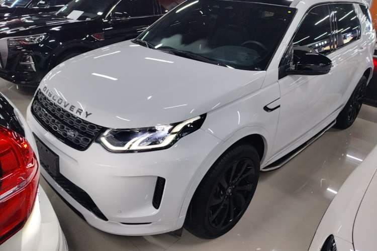 Land Rover Discovery Sport 2022 — фото 1