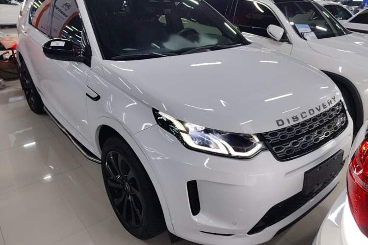 Land Rover Discovery Sport 2022 — фото 2