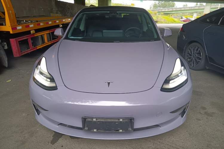 Tesla Model 3 2020 — 2