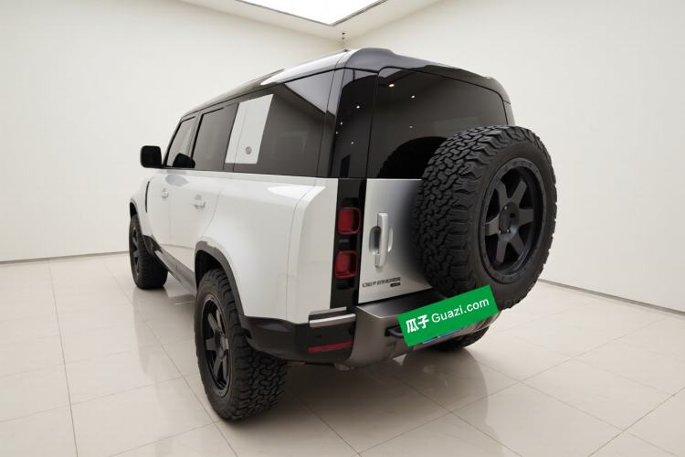 Land Rover Defender 2022 — фото 4