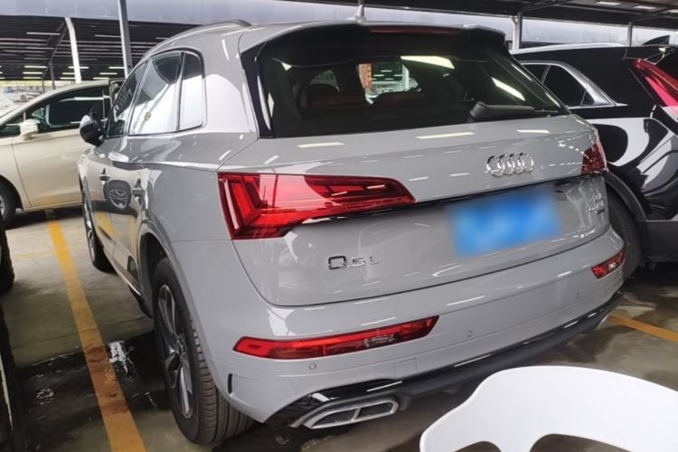 Audi q5l 2025 — 4