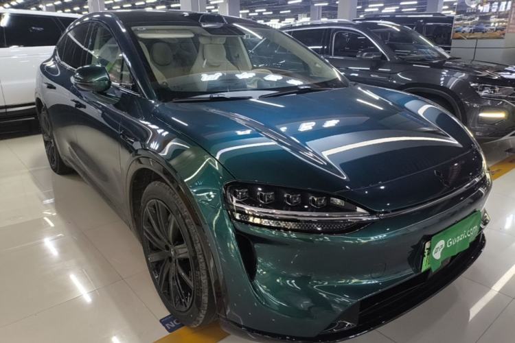 Luxeed Luxeed R7 2026 — фото 3