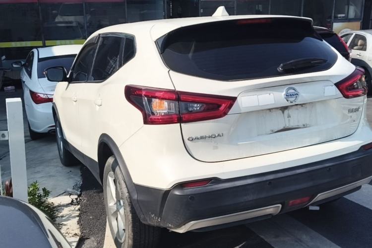 Nissan Qashqai 2022 — фото 4
