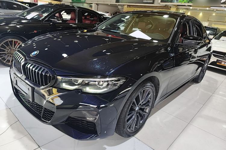 BMW 325i 2022 — фото 1