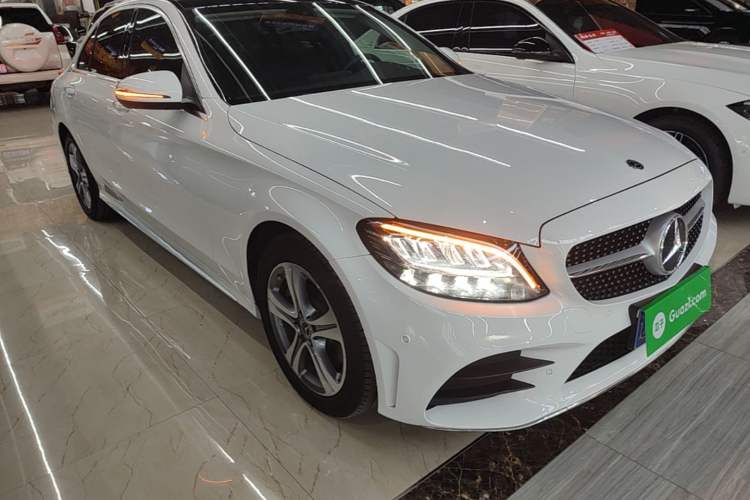 Mercedes-Benz C 260 L 2020 — 3