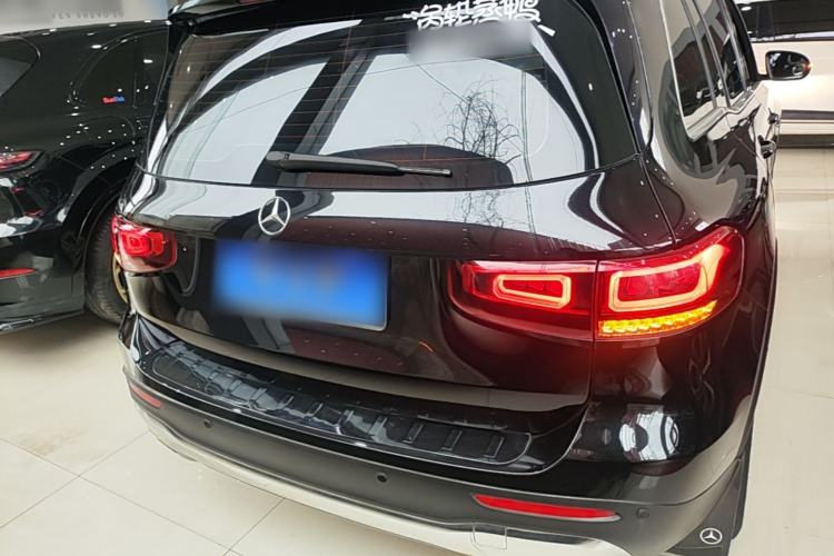 Mercedes-Benz GLB 200 2023 — 5