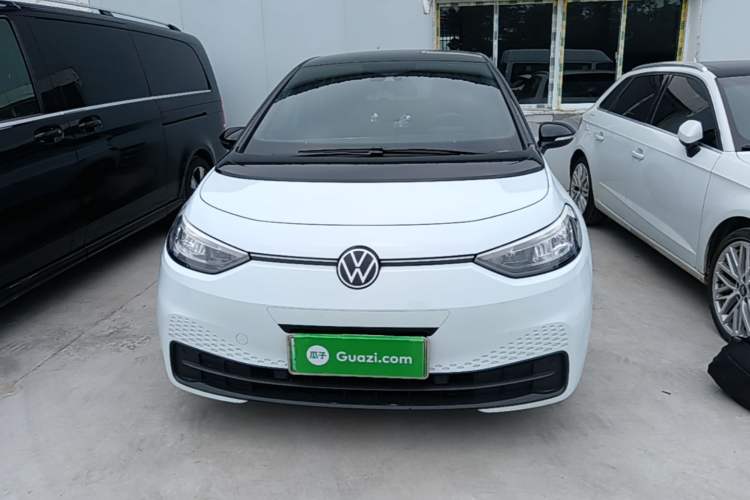 Volkswagen ID.3 2023 — 2