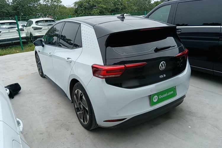 Volkswagen ID.3 2023 — 4