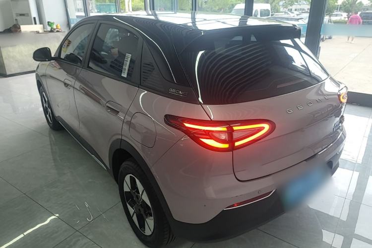 Geely Galaxy Geome 2025 — 4