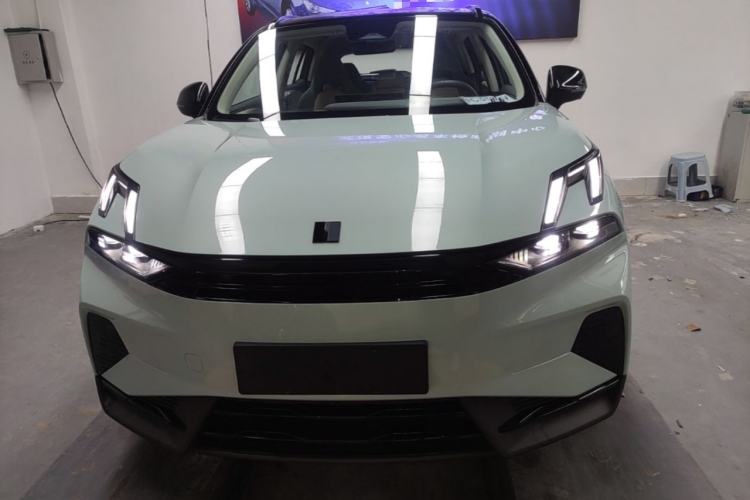 Lynk & Co 06 2023 — 2