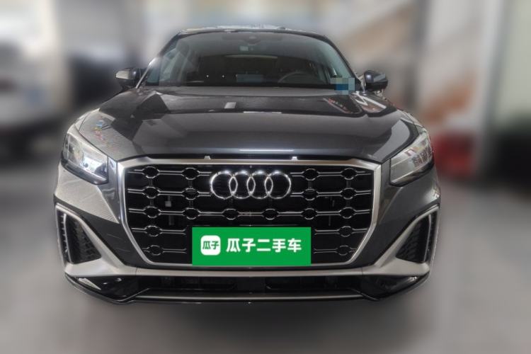 Audi Q2L 2023 — 2