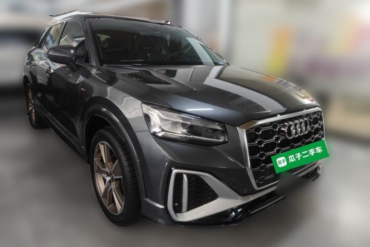 Audi Q2L 2023 — 3