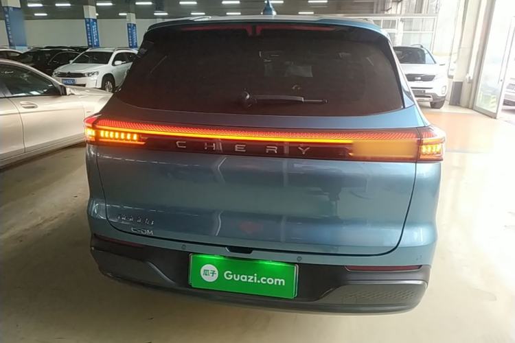 Chery Tiggo 8 Plus C-DM 2025 — фото 5
