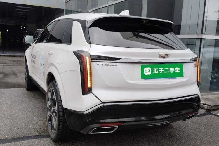 Cadillac XT5 2025 — фото 4