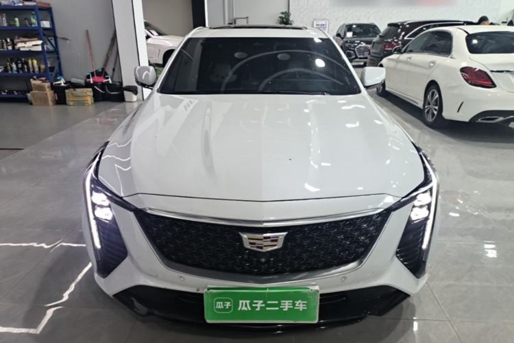 Cadillac CT5 2025 — фото 2