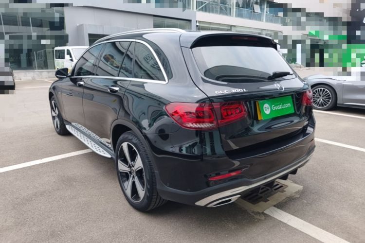 Mercedes-Benz GLC 300 L 2022 — фото 4