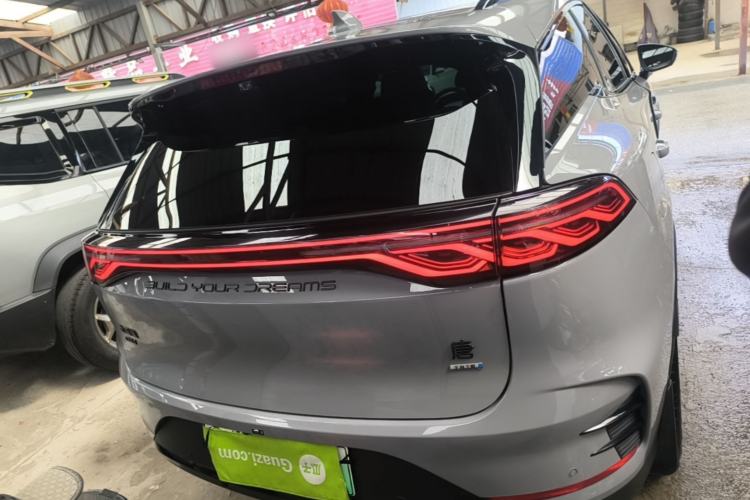 BYD Tang 2025 — 5