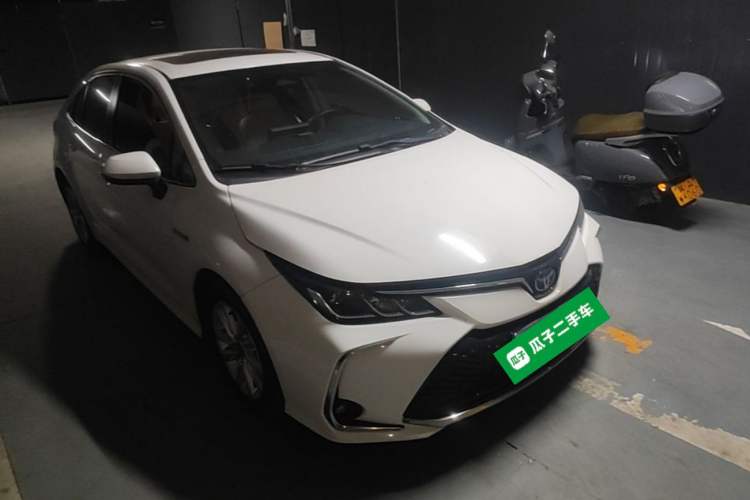 Toyota Corolla 2023 — 3