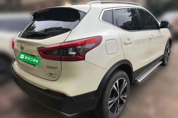 Nissan Qashqai 2022 — фото 4