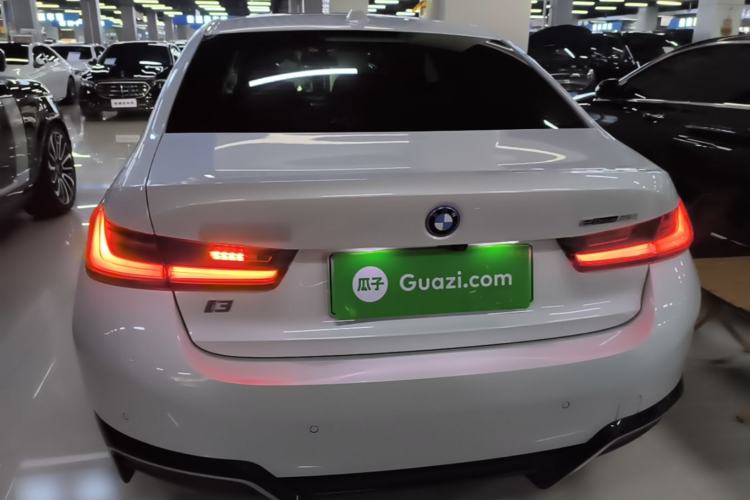 BMW i3 2022 — 5