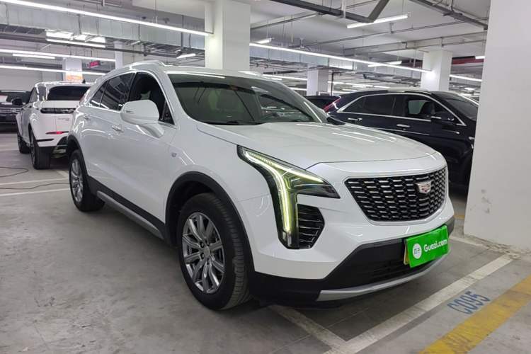 Cadillac XT4 2021 — фото 3