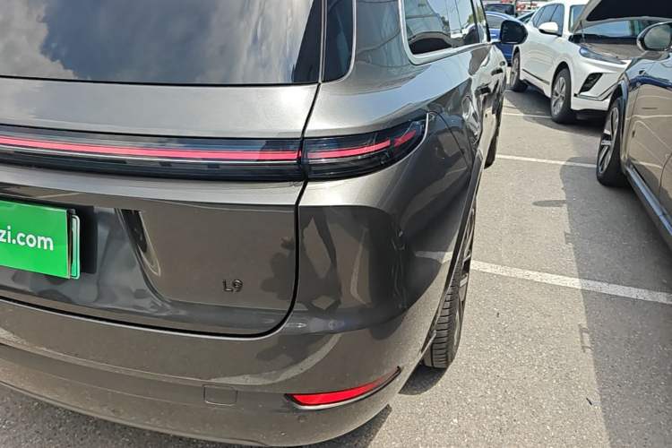 Li Auto L9 2022 — 5