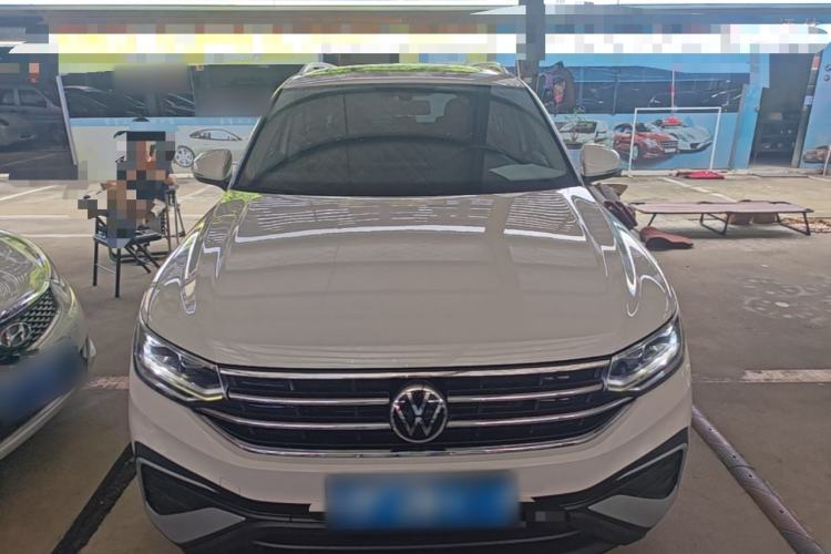 Volkswagen Tiguan L 2022 — фото 2