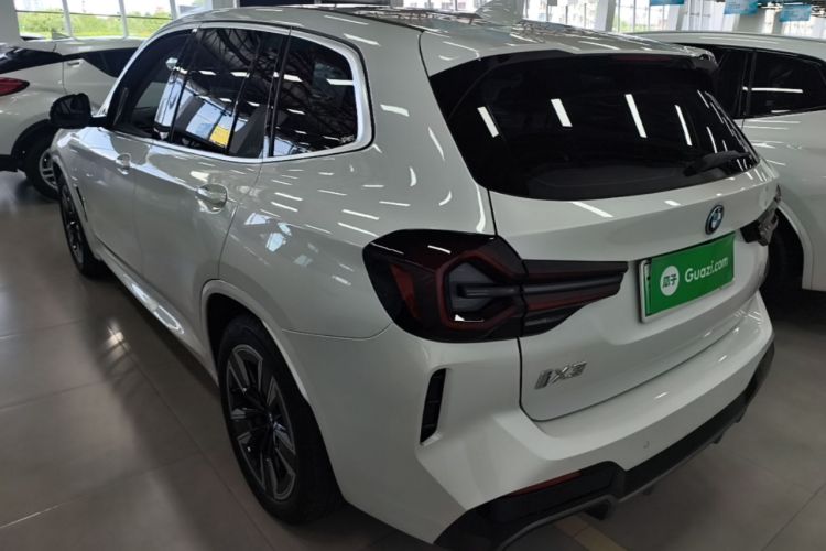BMW iX3 2024 — 4