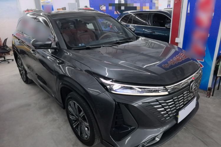 ChangAn CS75 PLUS 2023 — фото 3