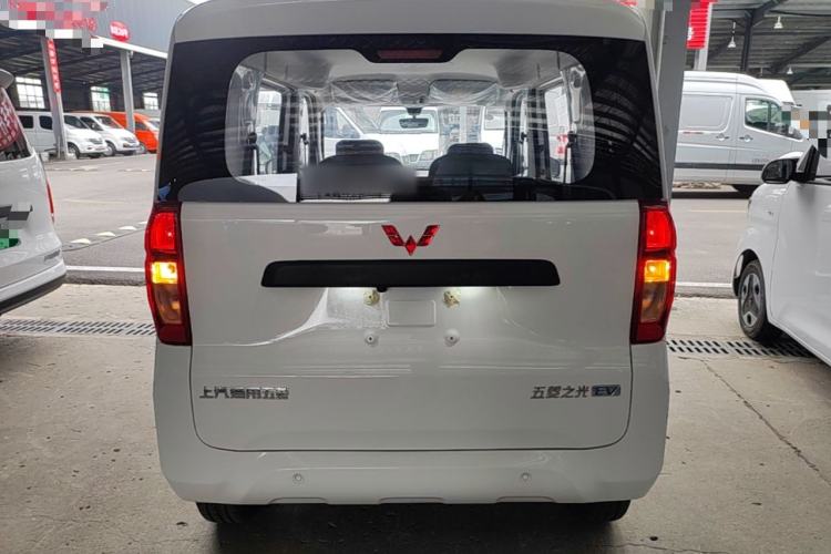 Wuling Zhiguang 2025 — 5