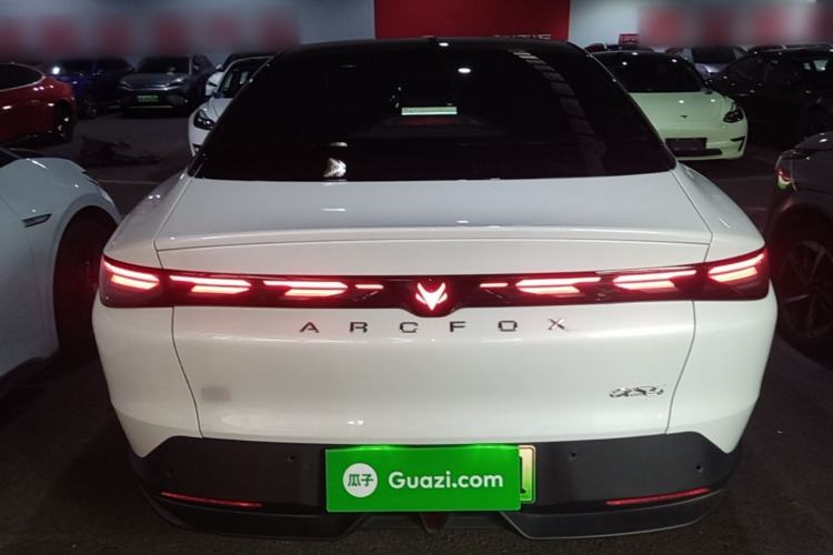 Arcfox Alpha S5 2024 — 5