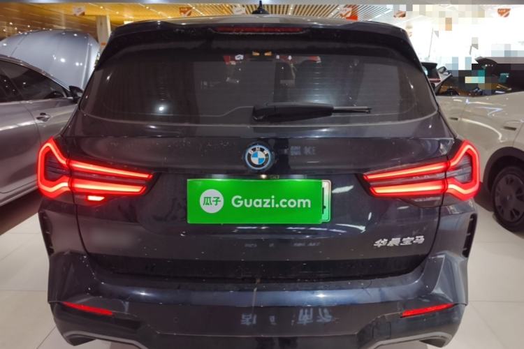BMW iX3 2023 — 5