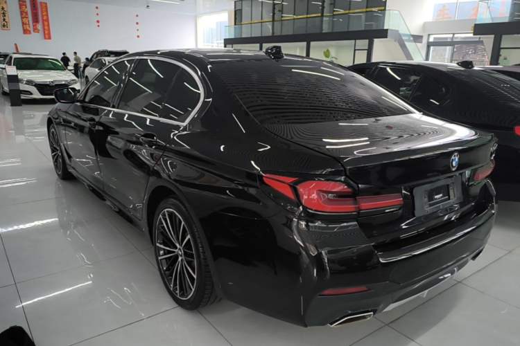 BMW 530Li 2023 — 4