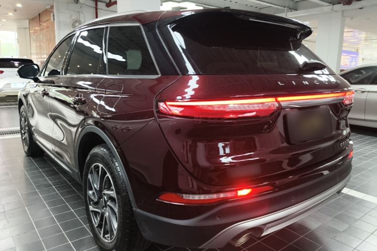 Lincoln Corsair 2022 — 4
