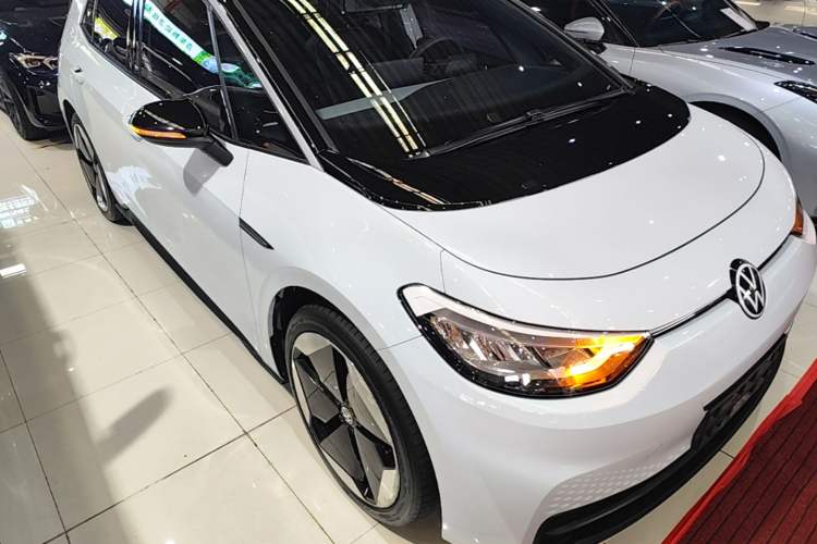 Volkswagen ID.3 2023 — 3