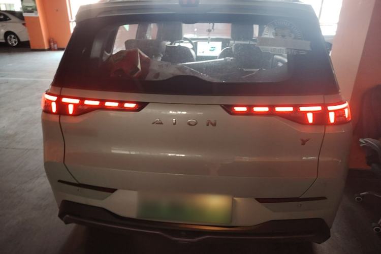 AION Y 2022 — 5