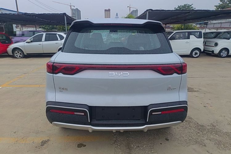 BYD Yuan UP 2025 — 5