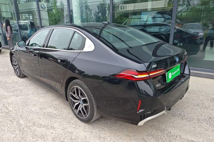 BMW i5 2024 — 4
